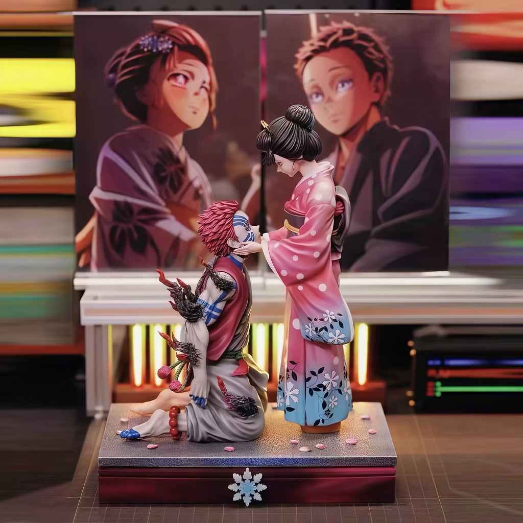 DEMON SLAYER  - AKAZA & KOYUKI CHERRY BLOSSOM DIORAMA GK STATUE